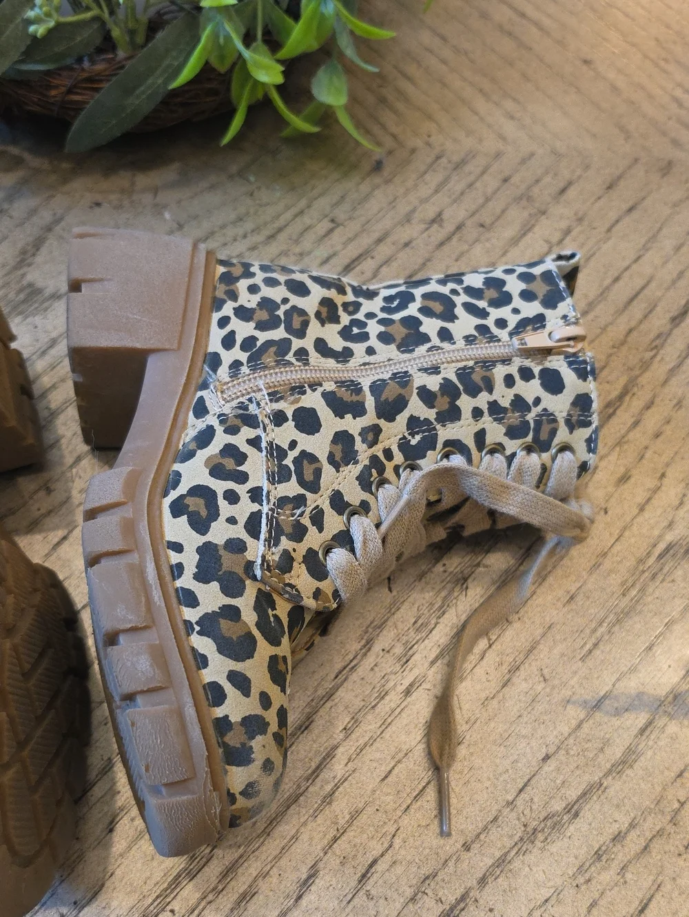 thereabouts stylish leopard